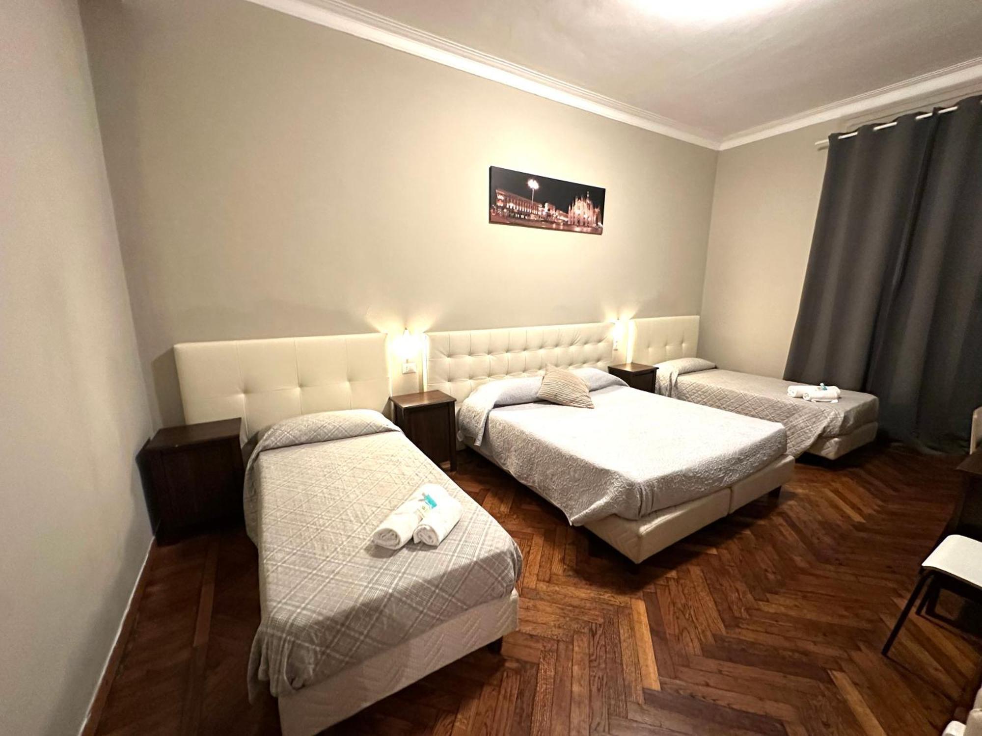 Carlo Goldoni Hotel Милан Экстерьер фото